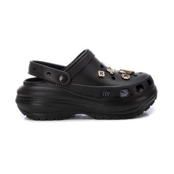 Γυναικεία Crocs XTI 143888 μαύρο